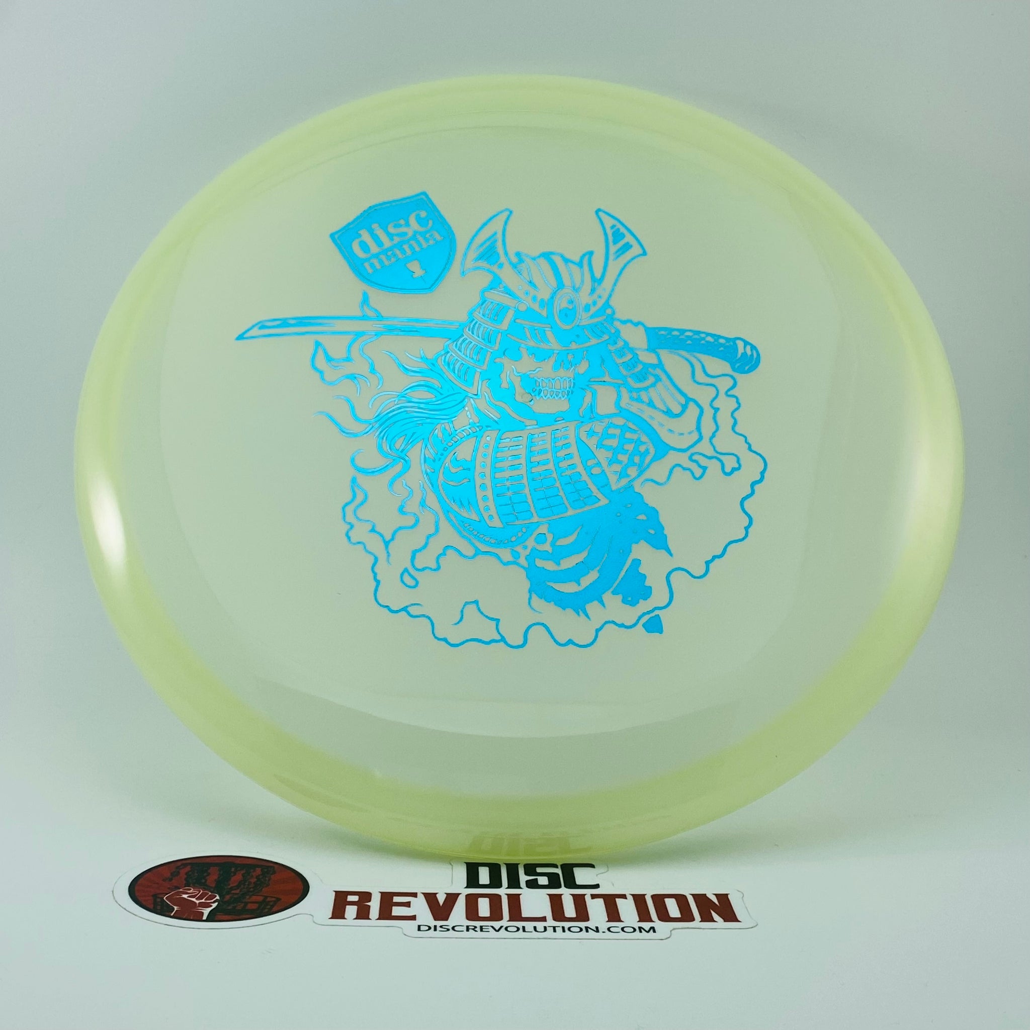 Discmania Active Premium Glow Shogun